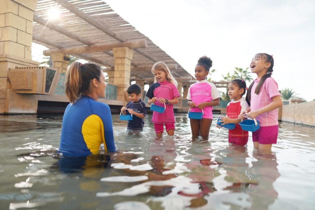 1920 minimarinebiologist 1024x683