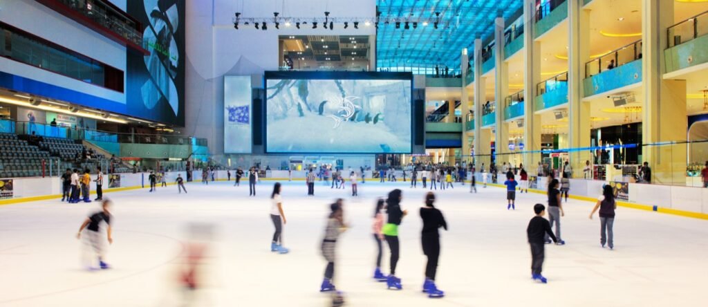 dubai ice rink mybayut 01042020 1024x444
